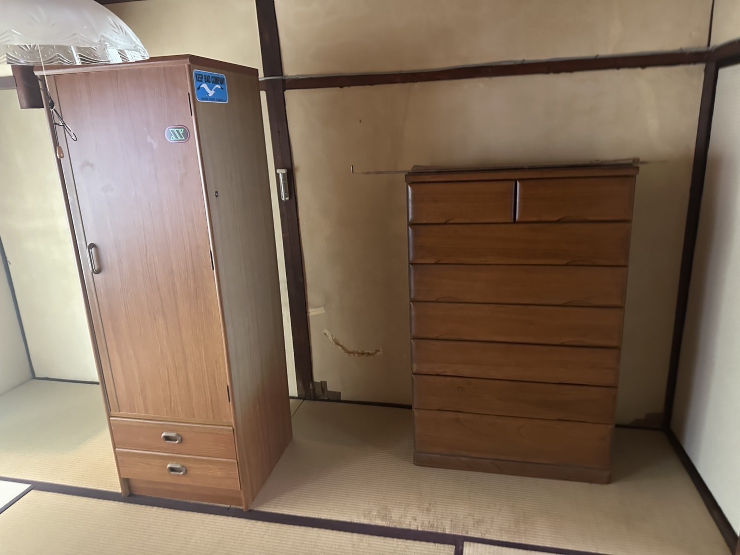 プレハブ小屋 解体前